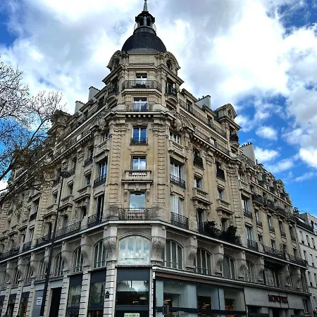 Grand - Proche Du Centre De París