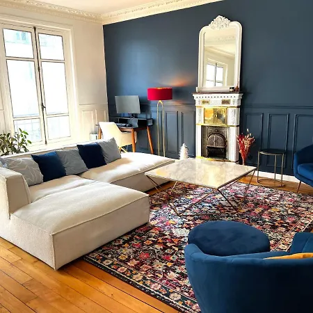 Grand - Proche Du Centre De Apartamento