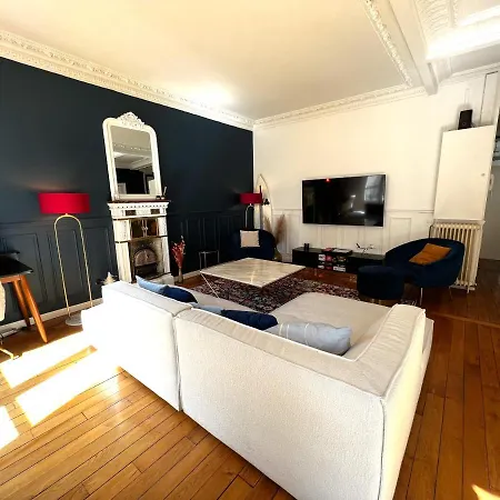 Grand - Proche Du Centre De Apartamento París