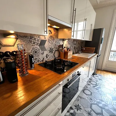 Grand - Proche Du Centre De Apartamento *